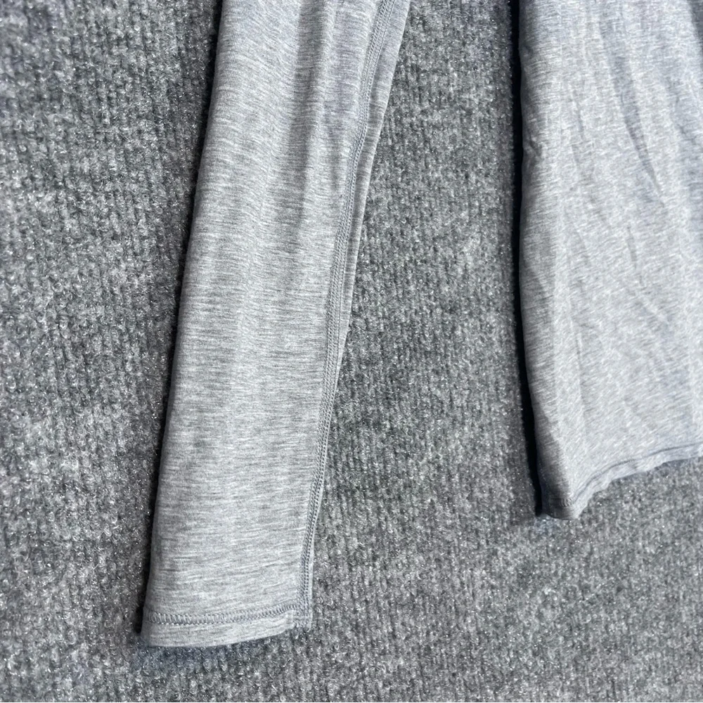 Lululemon Cinch It Long‎ Sleeve Tee Womens Medium Gray Heathered Active Stretchy